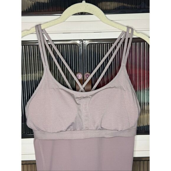 Lululemon Free To Be Tank *Everlux, Smoky Blush, 8, NWOT - Picture 7 of 9